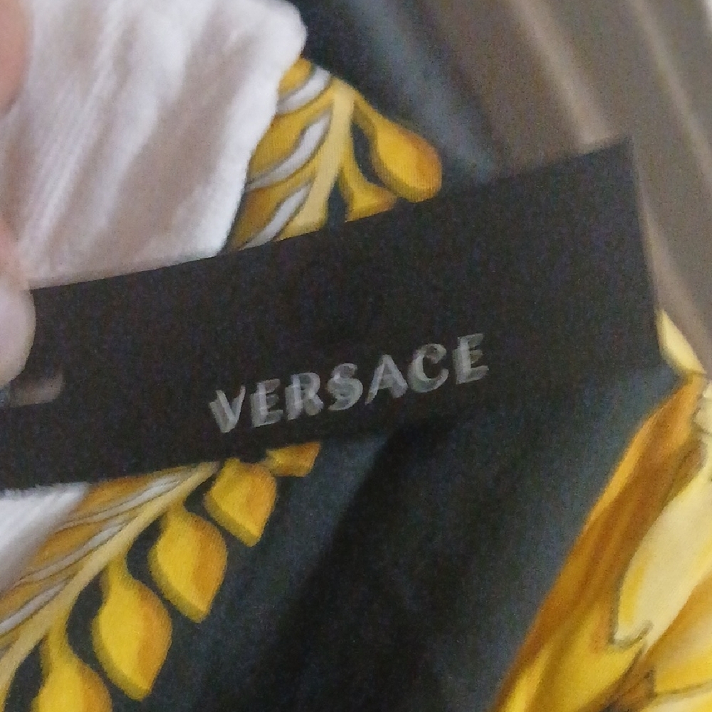 Versace White Textured Robe - Picture 6 of 6